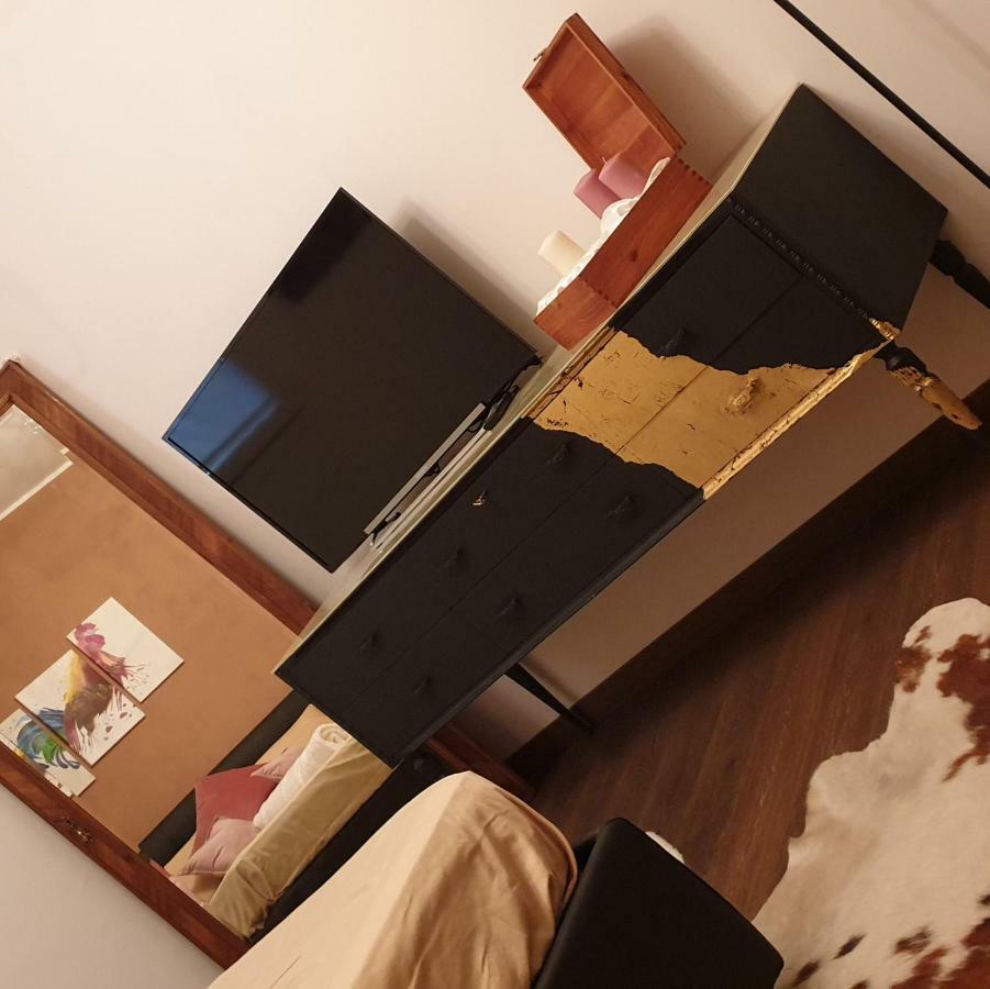 La Petite Maison Treviso Bagian luar foto