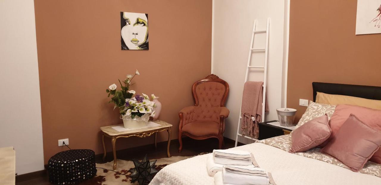 La Petite Maison Treviso Bagian luar foto