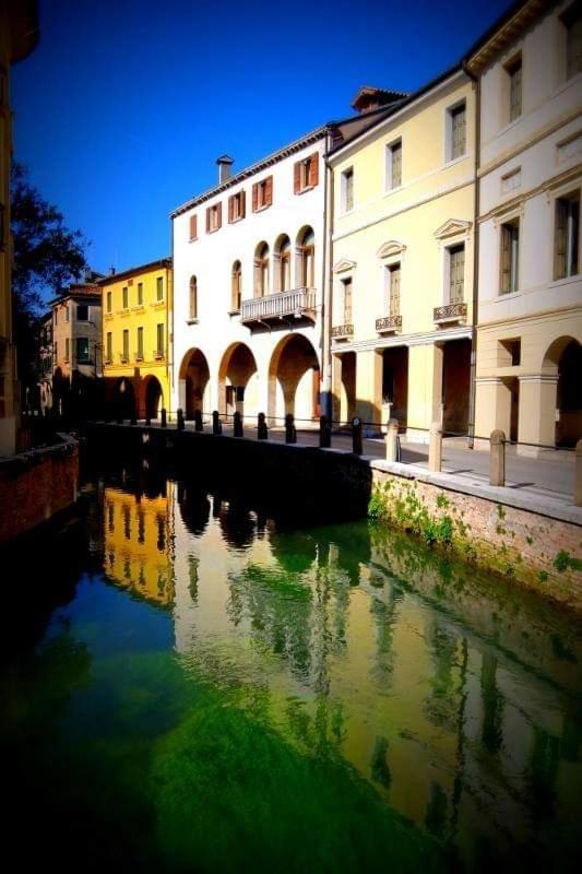 La Petite Maison Treviso Bagian luar foto